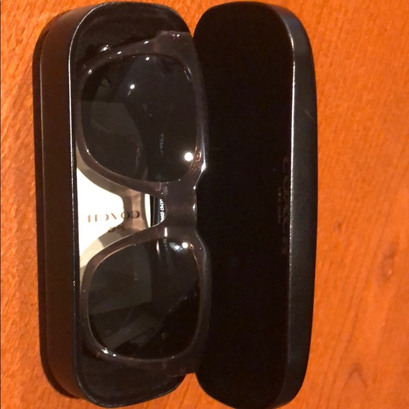 Coach sunglasses / Dirty Lilac color. - Picture 6 of 7